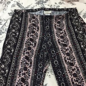 Patterned pants